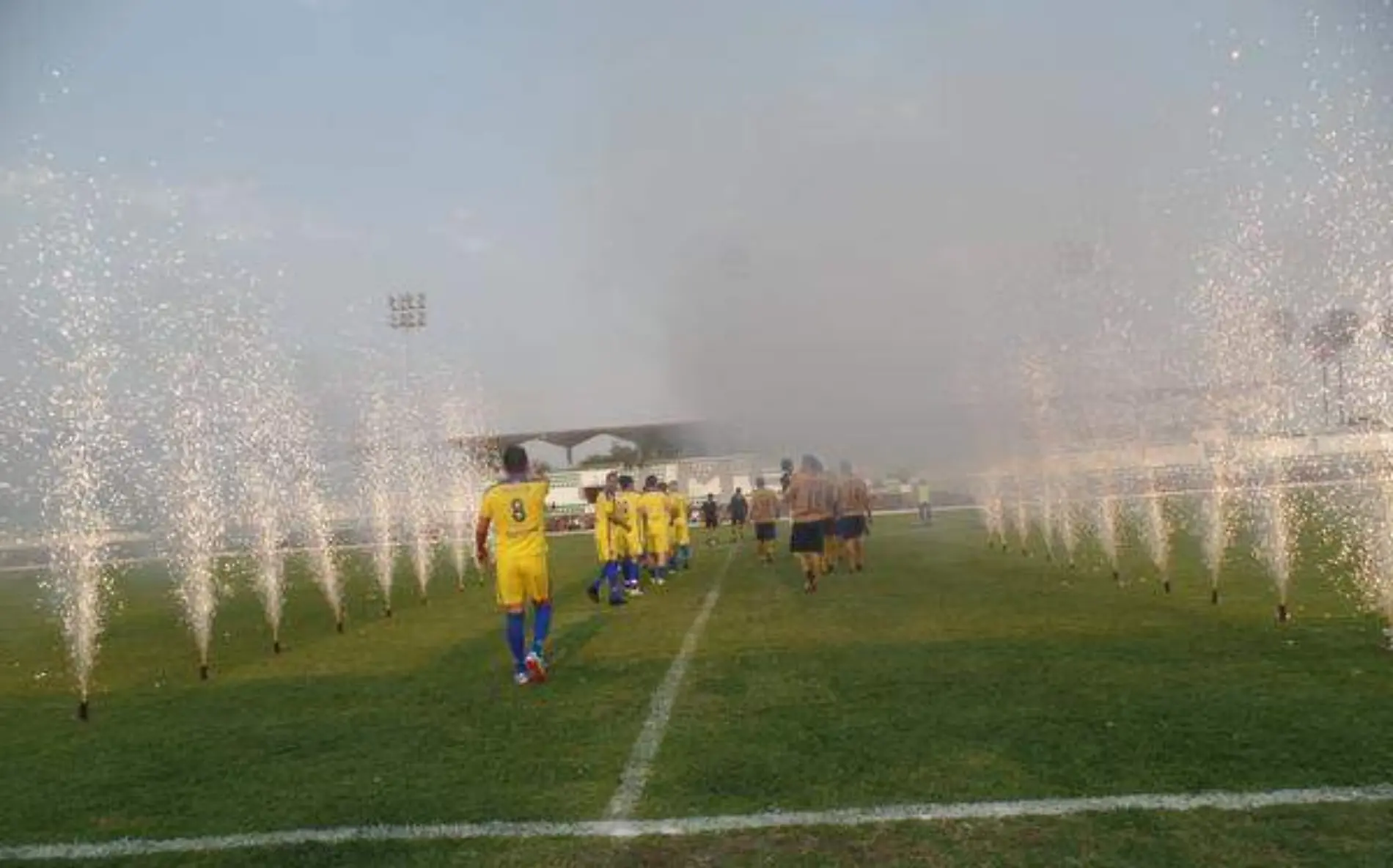 Pumas y América se enfrentaron en partido a beneficio de Javier TorresFOTOS ROGER MIXCOAC